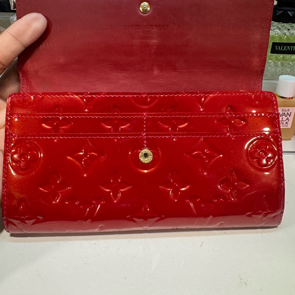 ❌SOLD Louis Vuitton Monogram Sarah Vernis Wallet - Picture 8 of 9